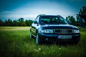 Ile pali audi a4 b8? Audi A4 spalanie. Raport spalania audi a4 b8